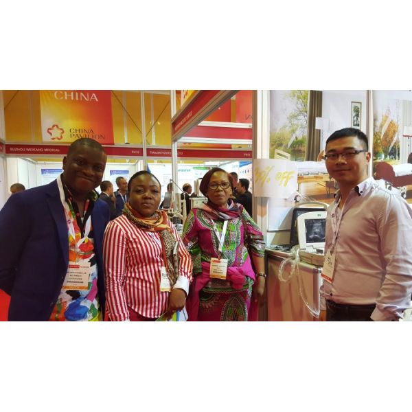 Sonoscape S12 Trolley Color Doppler System Digital Color Doppler Ultrasound System Pregnancy Scanner