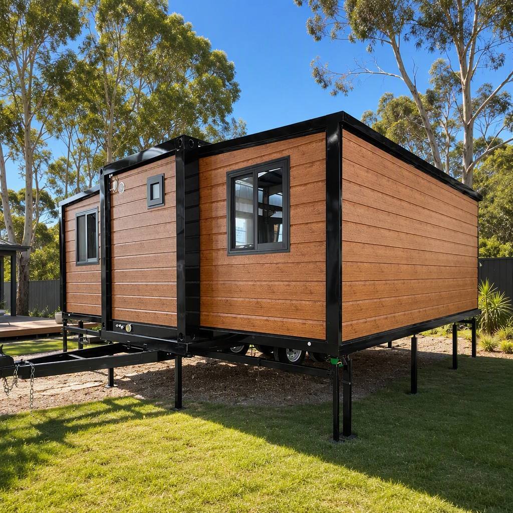 20ft Expandable Container House on Wheels for Relocatable Cabins - Mobile Chassis Edition