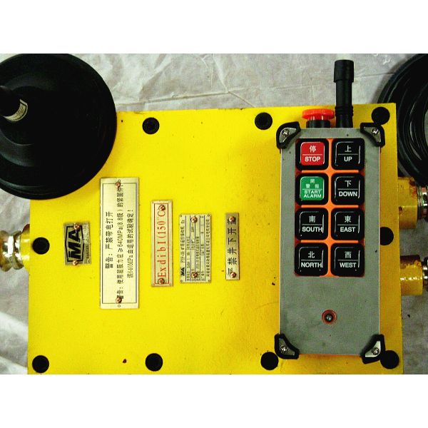 Fys35 mine flameproof and intrinsically safe remote control, mine remote control, mine explosion-proof button switch