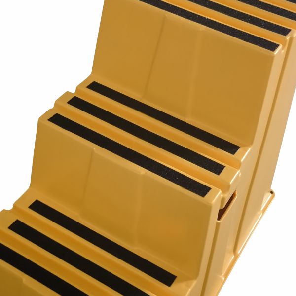 Gorilla Ladders 3-Step Plastic Step Stool Custom Color Foldable 500 Lbs Weight Capacity