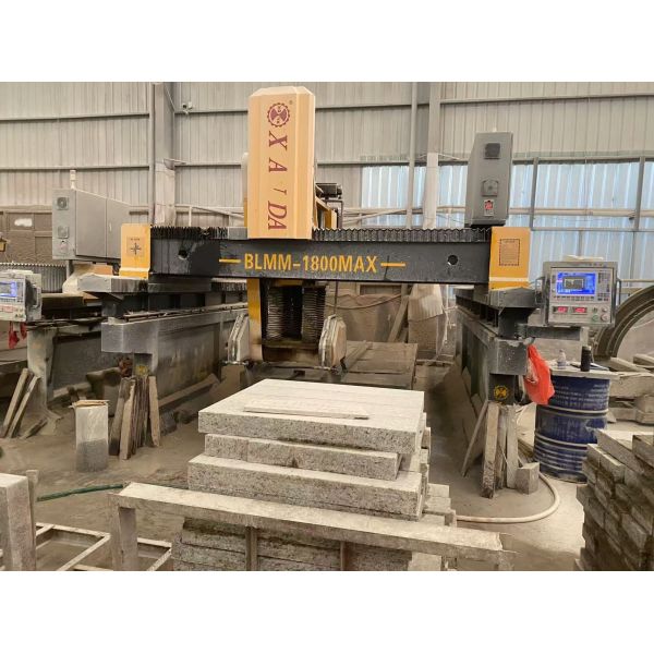 CNC Stone Cutting Machine with Precision Cutting Head Heavy-Duty Structure and High Speed Cutting for Large-Scale Stone Processing