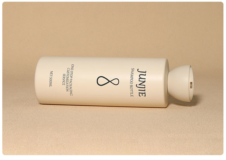 Premium PET Cosmetic Bottles Packaging with Press Lid 500ml Customized Lid Empty Shampoo Bottle Customized Colors Logo