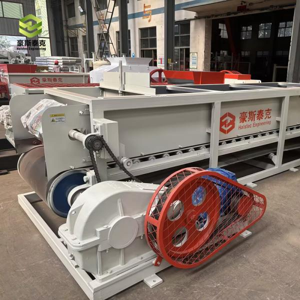 Brick Plant Machine Raw Material Supply Box Feeder For Fired Clay Brick Production Line