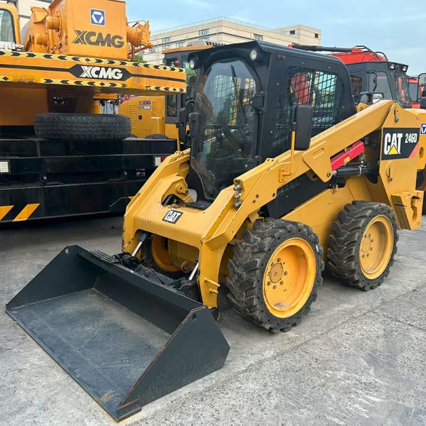 High Performance Used Wheel Loaders 246D Second Hand Earth Moving Machinery