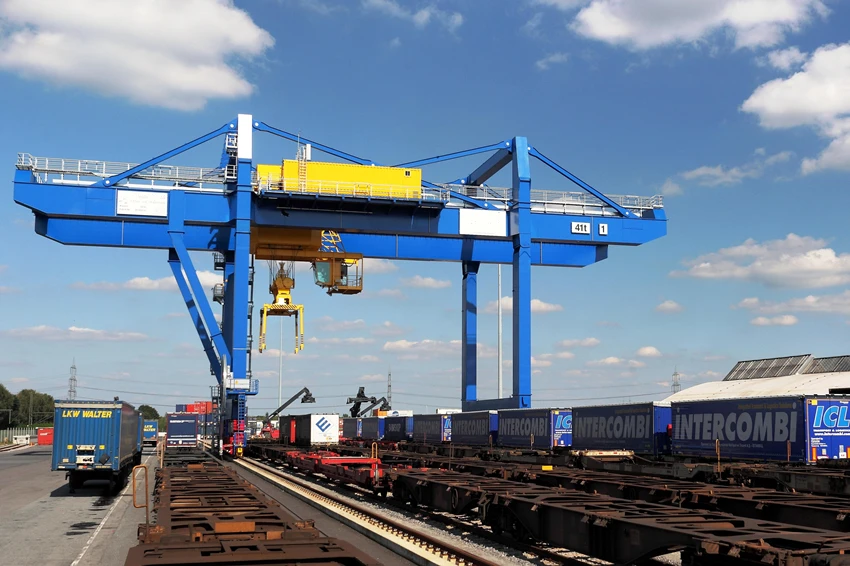Intelligent Rail Mounted Gantry Crane for Modern Container Yards