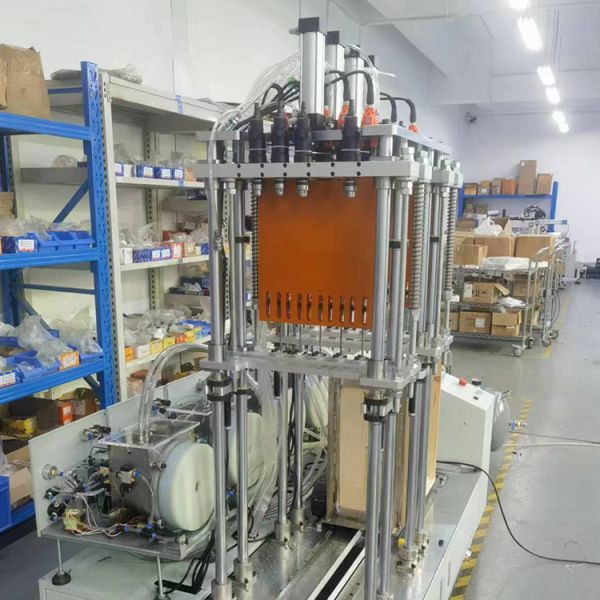 High Precise Automatic Screw Tightening Robot Multi Big Torque Heads Screw Fastening Machine for Woodworking Auto Screwdriver Machine