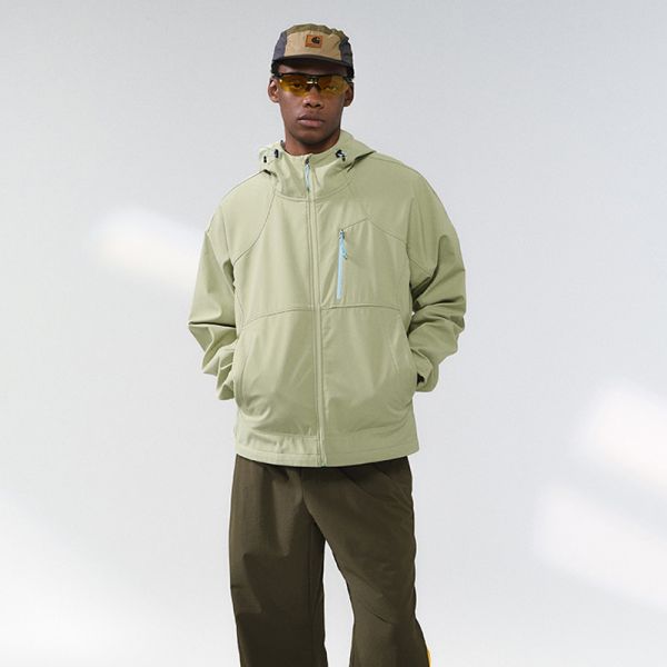 Men Hooded Soft Shell Hiking Jacket, Windproof Water Repellent Fleece Lined Outdoor Coat, OEM Custom Logo & Private Label