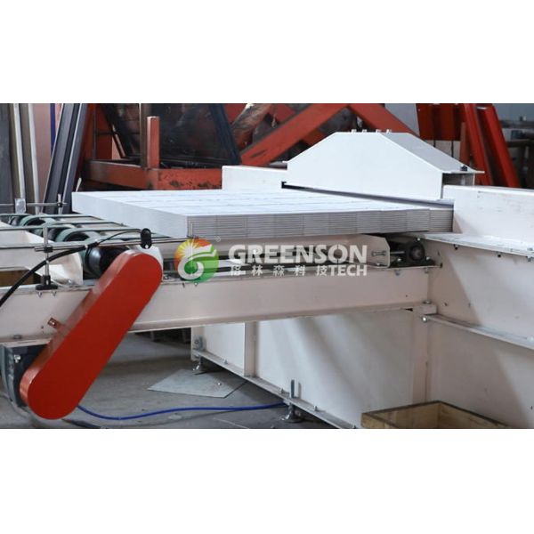 High Efficiency Gypsum Board Cutting Machine / Gypsum Board Stand Machine Low Noise
