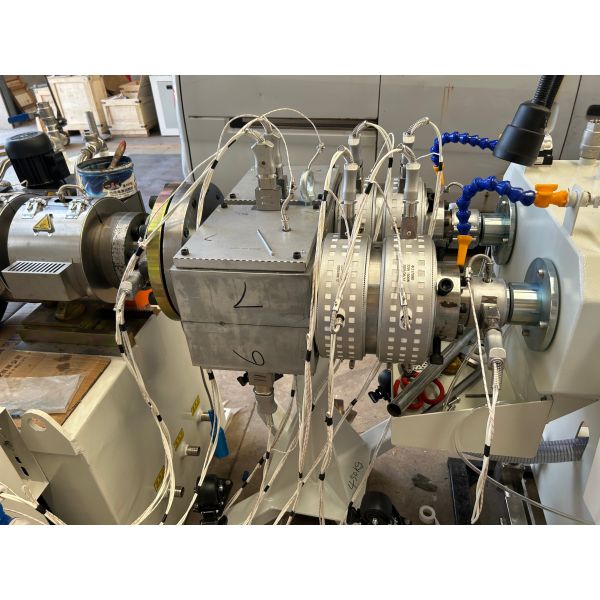 Full Automatic Pipe Manufacturing Machine PVC Powder Direct Processing