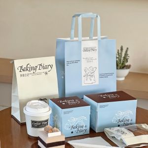 China Folding Custom Packaging Boxes 15x10x10cm 10x10x10cm Rectangular Cake Packaging Box on sale