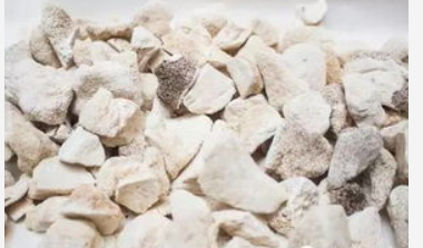 High Hardness Alumina Silicate Refractory , Compact Structure Flint Clay Raw Ore