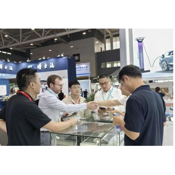 KWP75H12E4-7M IGBT Module Half-Bridge Circuit For Induction Heating Motor Drives And High Power Inverters