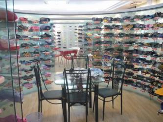 泉州市Baoweiの靴の&衣服Co.、株式会社。