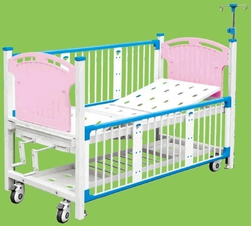 Adjustable pediatric hospital bed