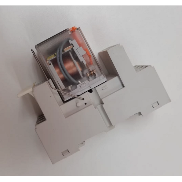 CR-M230AC4L ABB Plug in relay module High reliability control relay Supports quick replacement