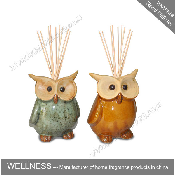 Cute colorful animal shaped ceramic reed diffuser for home decoration