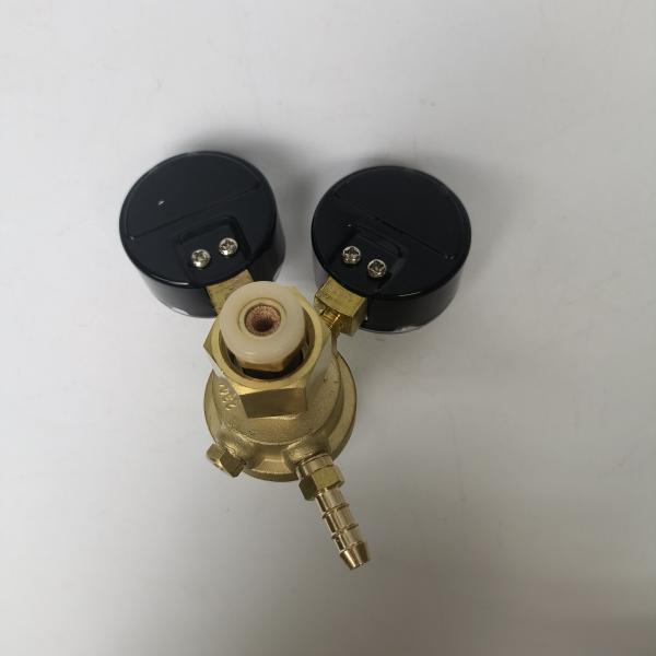 Double Head Gas Regulator for Customized Pressure Reduction in Industrial Settings