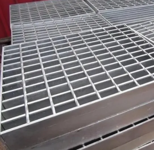 Premium Serrated Steel Grating for Secure Platform Surfaces