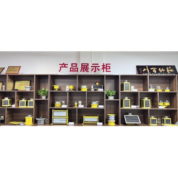 High Building Warning Aviation Obstruction Light System IP66 20000cd
