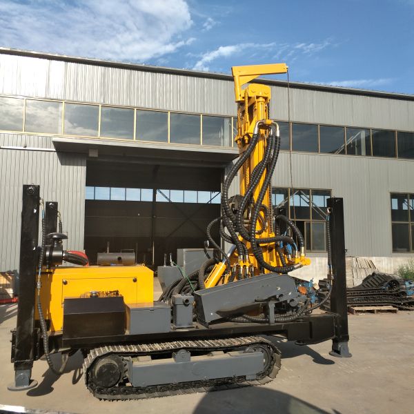 ST-200 200m Crawler Pneumatic Borewell Machine