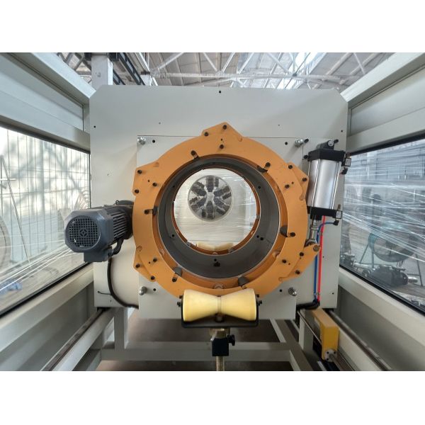 HDPE Large Diameter Hollow Making Machine Pipe Extrusion Line