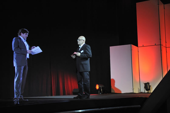 Pepper Ghost Projection Hologram Foil 3D Transparent Holographic Foil