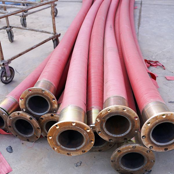Hose connection and fitting options