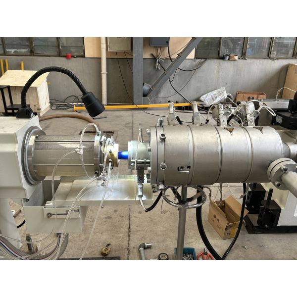 Advanced Plastic PPR Pipe Extruding Making Machine Production Line