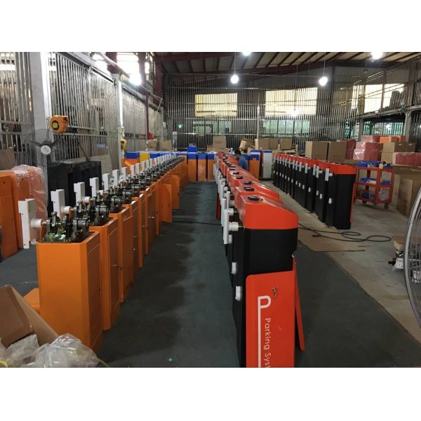 Foldable Arm Automatic Boom Gates , Rfid Based Traffic Barrier Gate Management System
