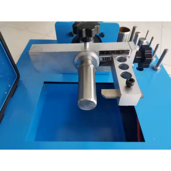 12v 2 Inch Skiving Mandrel 10 Pcs Hose Cutting Machine 530*480*500mm Hose Skiving And Peeling Machine