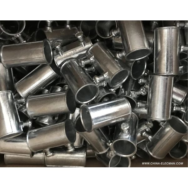 COP Zinc EMT Set Screw Coupling Connector EMT Conduit To EMT Conduit Type