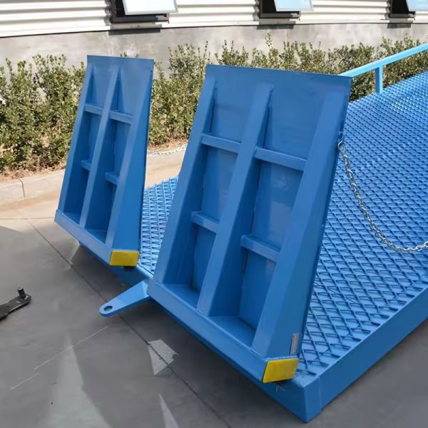Heavy-Duty Mobile Loading Ramp with Solid Tyres for Maximum Safety and Durability