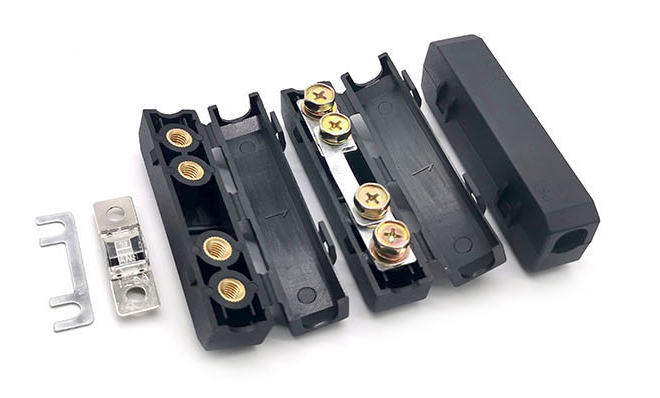 Black SBFW-L ISO 8820-5 Midi Fuse Box Single Pole Way Bolt Type