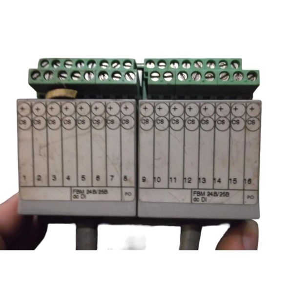 Foxboro CM400YHFBM7 24VDC 250mA Interface Module for Seamless Integration with I/A Series Systems