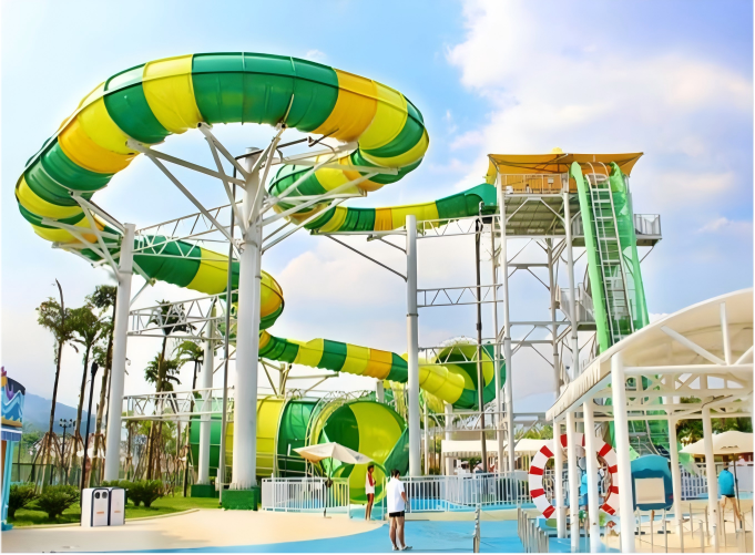 Giant Python Themed Spiral Water Slide Wear Resistant 18-21m Height