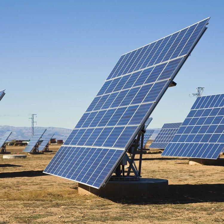Dual Axis Solar Power Tracker System 6KW Ground Mounted Tracking Solar Panels