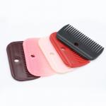 PP Plastic Horse Grooming Comb , Horse Brushes And Combs With A Dot