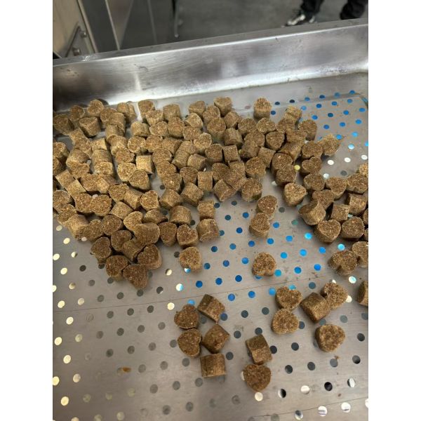 Semi-Automatic Hydraulic Press Machine Wine Yeast Block Making Equipment