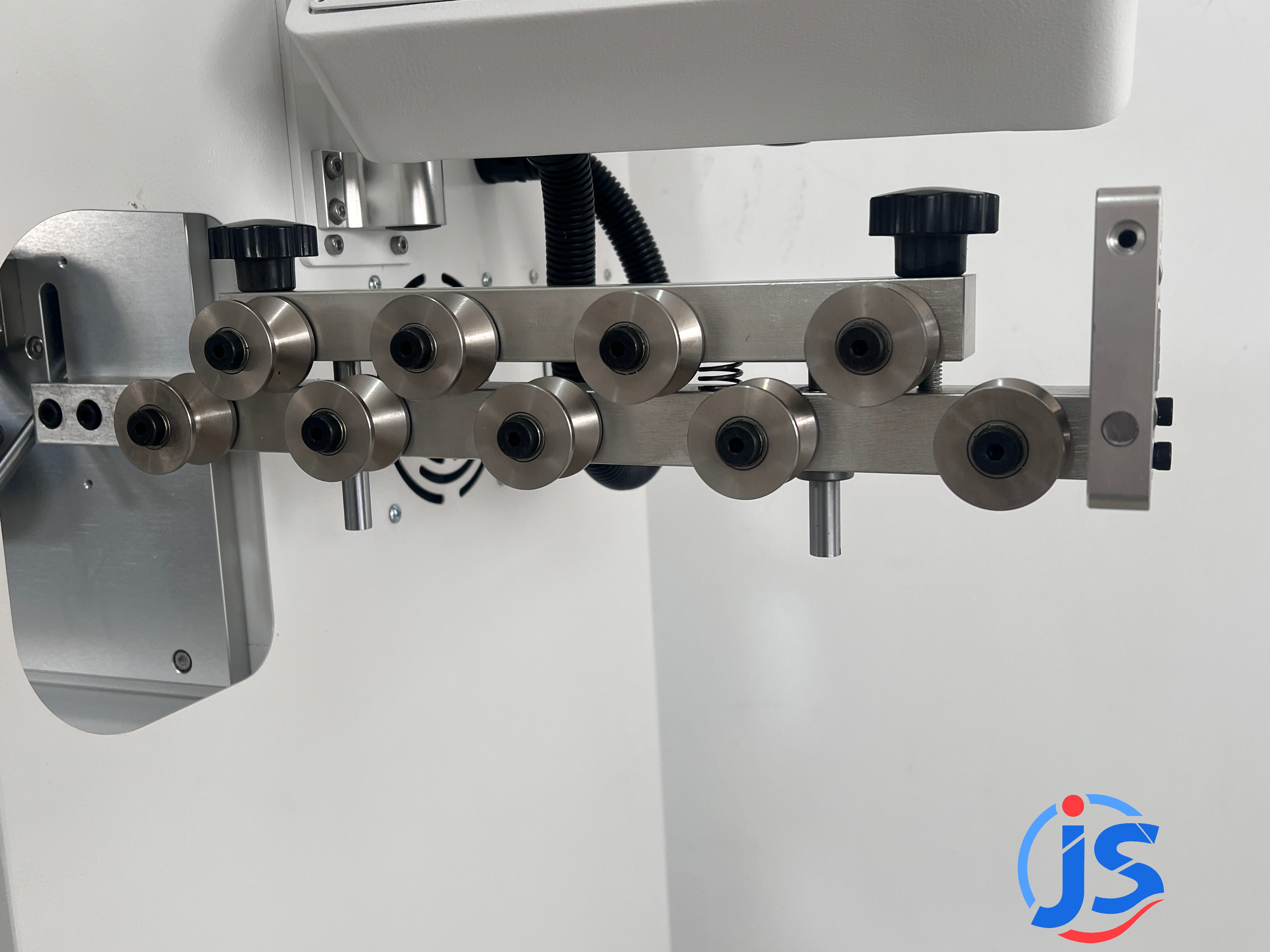 Factory Prices Fully Automatic Multi-function Cable Wire Max 95mm² Strip Cut One-stop Machine for Factory Workshop High Quality