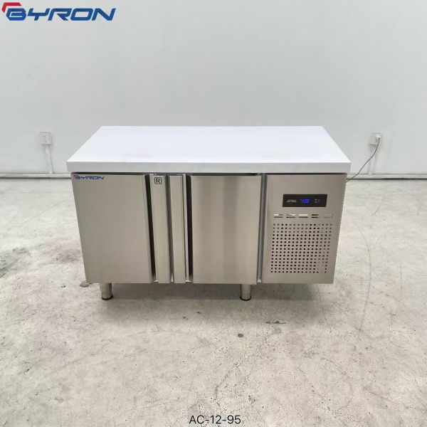 Pull Open SS Commercial Refrigerated Workbench Freezer Single Temperature