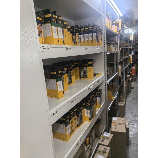 Fluke 8808A 5.5-Digit Dual-Display Bench Fluke Multi Meter With 1-Year Basic DC Voltage Accuracy 1000 V DC 750 V AC 10 A RS-232