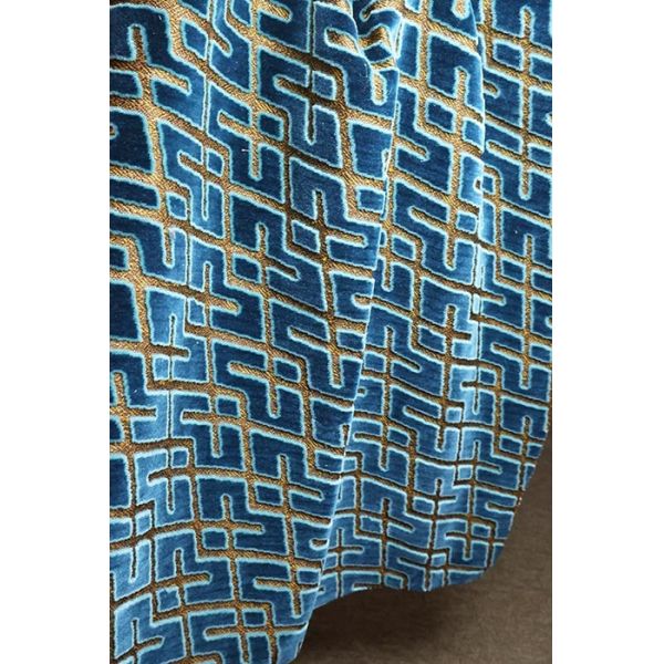 Wild Leopard Geometric Jacquard Velvet Fabric For Sofa