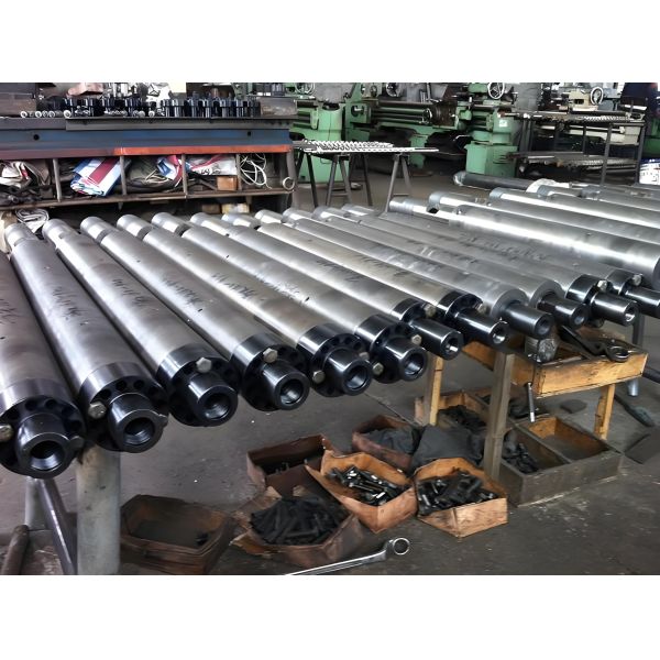 Wear resistant Injection molding machine screw and barrel designed for consistent performance in plastic manufacturing