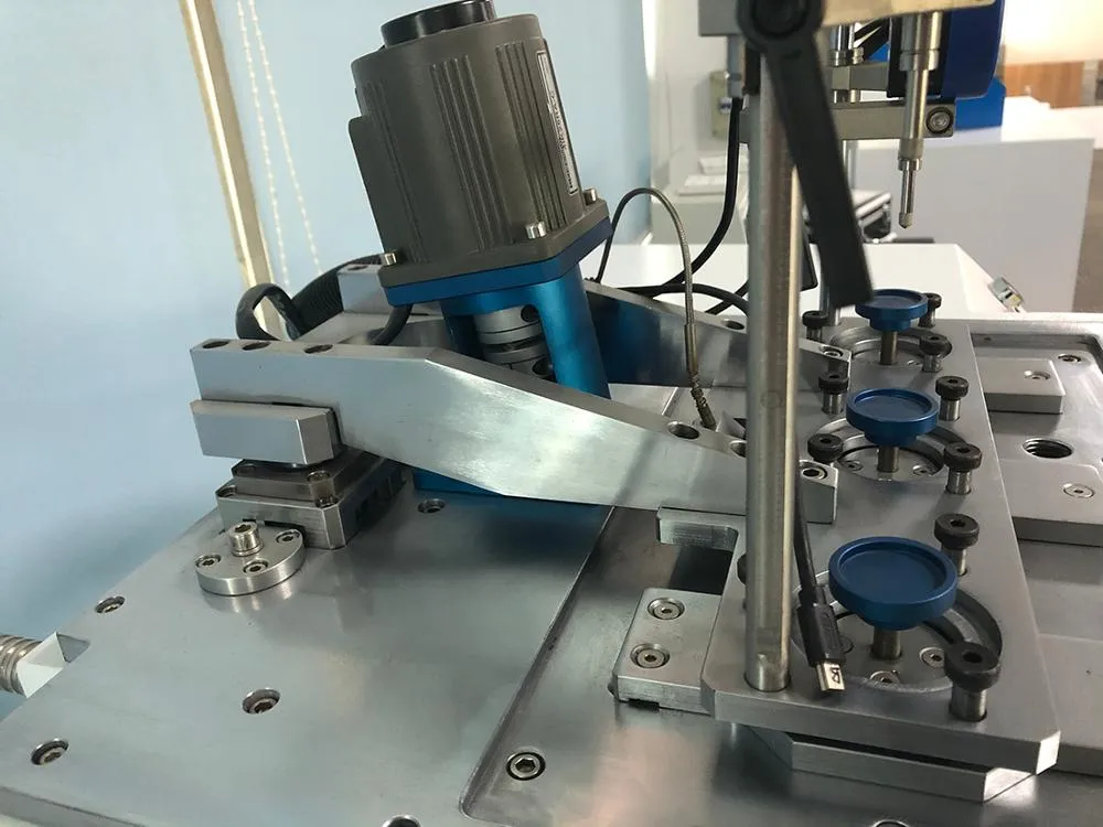 UP-5010 PC Vicat Softening Point Tester Thermal Deformation Plastic Testing Machine Compliant With ASTM D1525 ISO306 Temperature Range 0-300℃ PLC