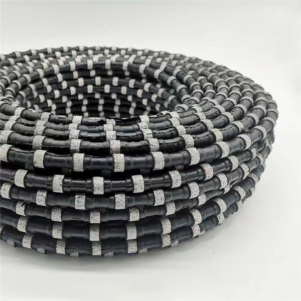 Precision stone cutting with diamond wire