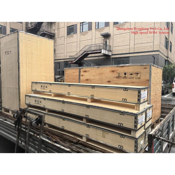 Toll gate entrance Low Speed Weight In Motion Accurate Weighing with 90%-97% Weighing Accuracy