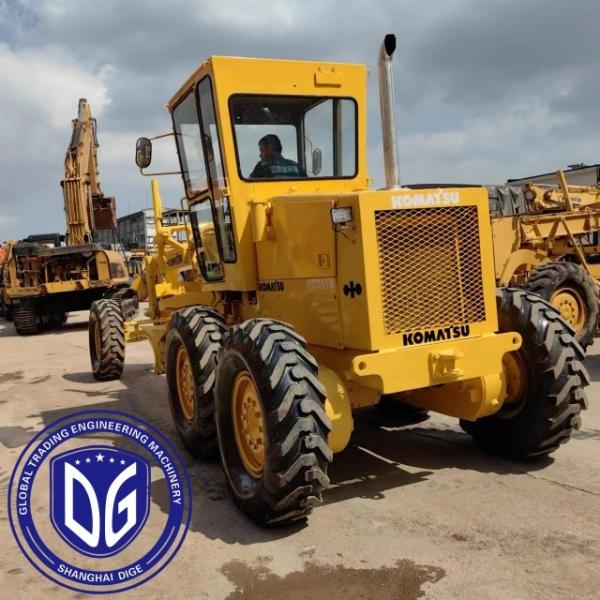 Origin Japan GD511A Used Komatsu Grader GD511A Grader Secondhand Komasu Grader GD511A