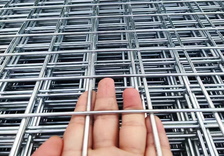 2×3m PVC Welded Wire Mesh Panel with 100×100mm Hole Galvanized/PVC Coated for Outdoor Isolation Security