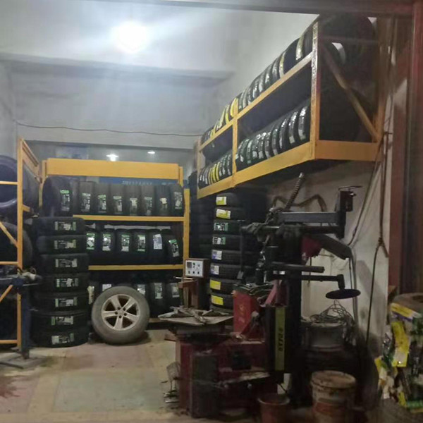 LH Custom Logo Heavy Duty Tire Rack Rack , Wall Hanging Tire Rack Thickened,Steel Display Rack For Shop