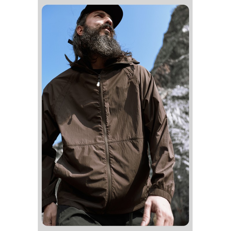 Custom UPF 50+ UV Protection Jacket 63% Polyester 37% Nylon Lightweight Windproof Sun Protection Hoodie Outdoor Custom Logo Skin Coat